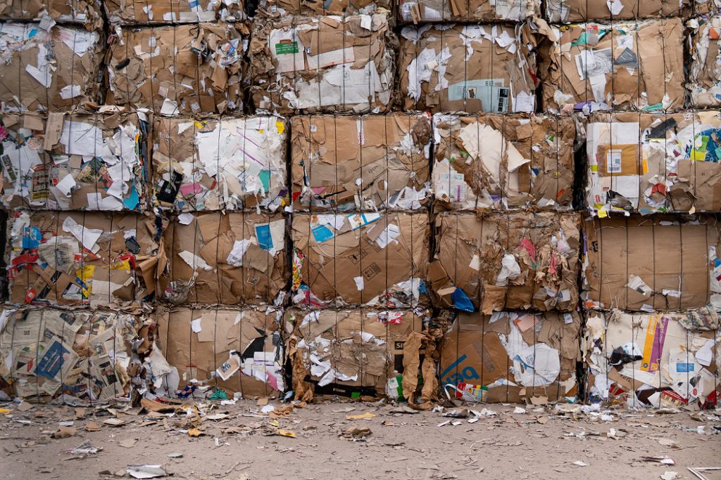 Odpady komunalne – czy optymalnie wykorzystujemy to pewne źródło surowców? Przemysł i Środowisko